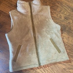 The north face Wmns tan sherpa style zip up vest high neck pockets Sz large